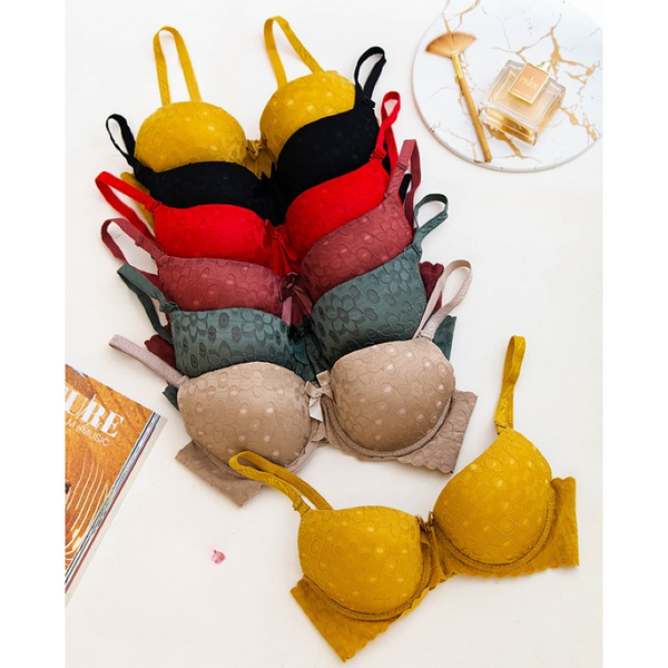 Smooth & seamless soft padded single padded wire Bra