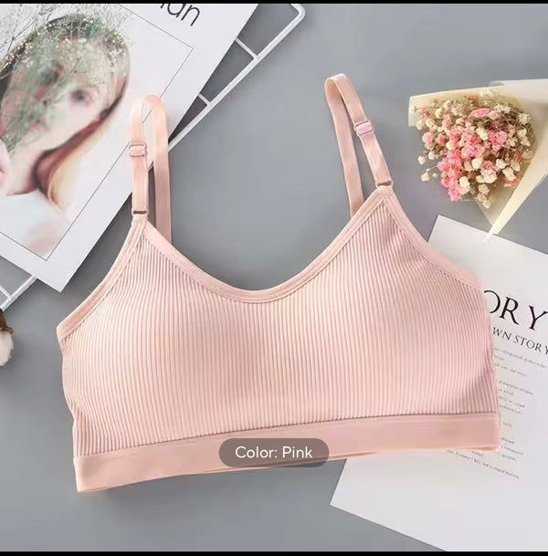 New arrival Seamless Breathable padded Tank Top WireFree