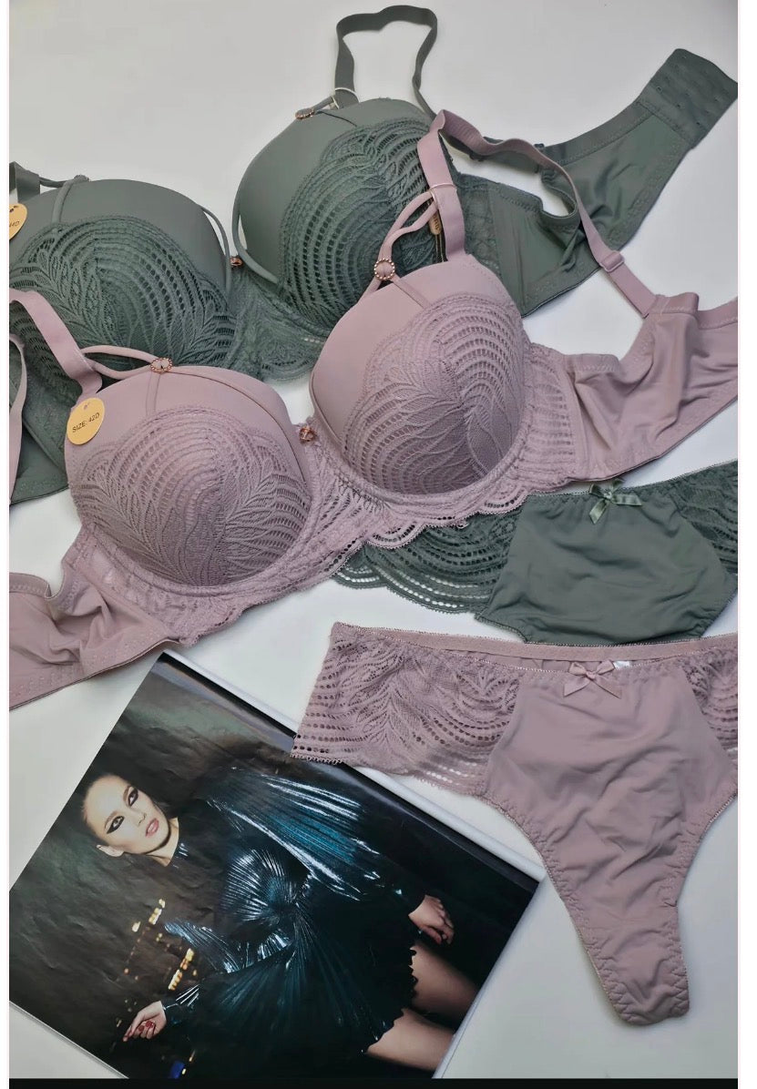 D Cup Thip Padded wire Bra Set