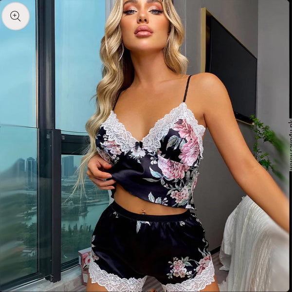 SHORT NIGHTY LINGERIE