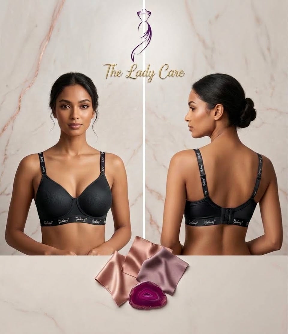 Feminine Single Padded Luxury, Perfectly Lifted. 🤍
Discover everyday confidence with our soft padded bra—designed for a smooth, flattering fit with gentle support and beautiful shape. ✨