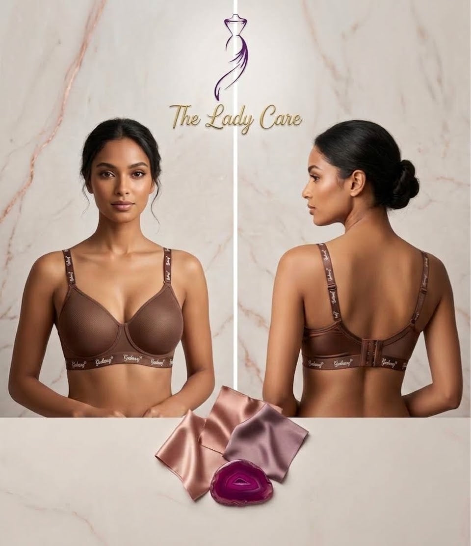 Feminine Single Padded Luxury, Perfectly Lifted. 🤍
Discover everyday confidence with our soft padded bra—designed for a smooth, flattering fit with gentle support and beautiful shape. ✨