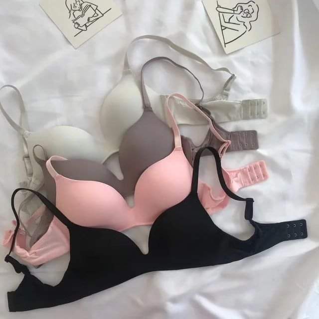 Women Smart Pushup Bra With Light Pad Soft And Plane Cup